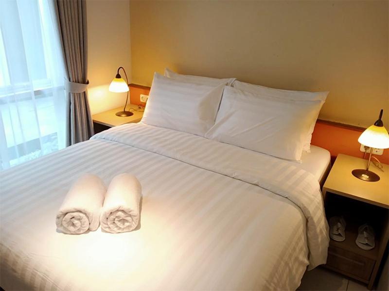 Bening Boutique Hotel Managed By Salak Hospitality Bekasi Exteriör bild