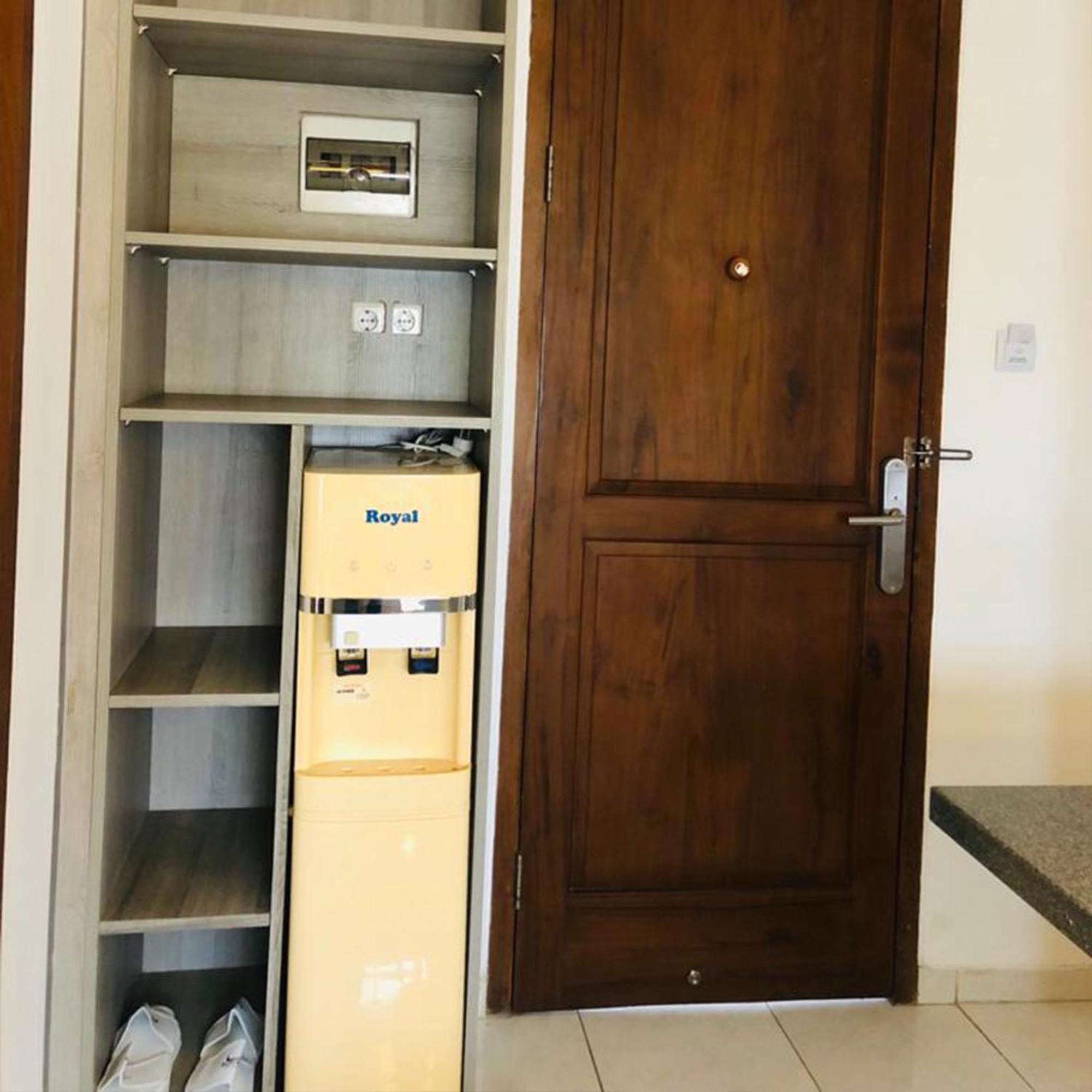 Bening Boutique Hotel Managed By Salak Hospitality Bekasi Exteriör bild